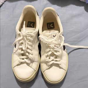 Veja Women's Cream and Black Sneakers